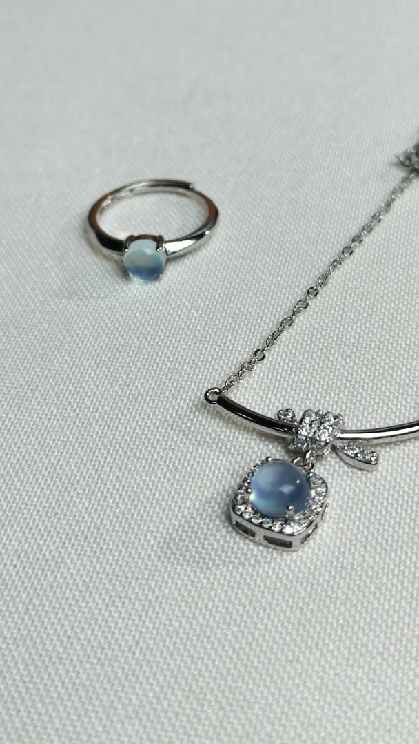 时尚女款海蓝宝戒指项链配套饰品合金百搭手饰颈饰