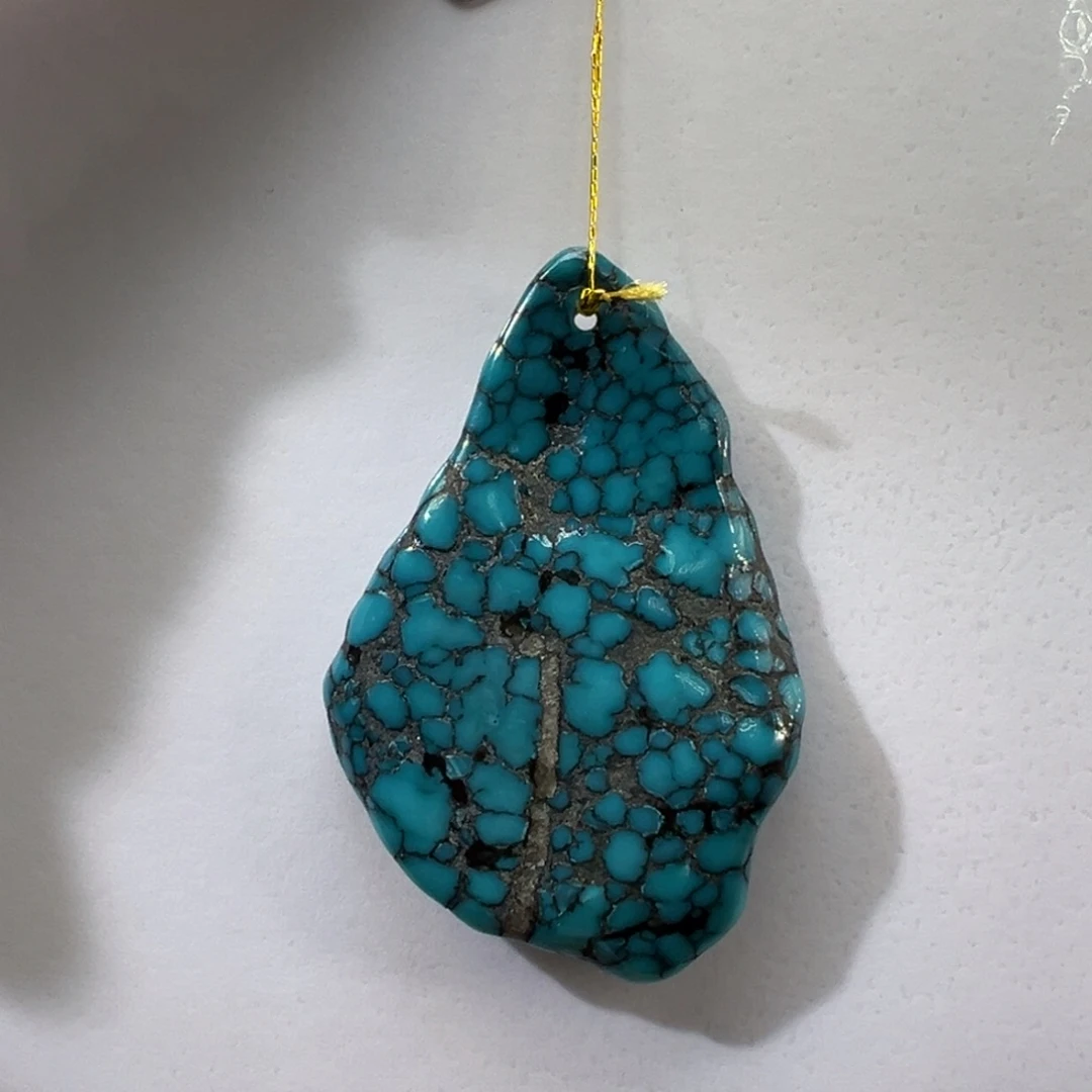 绿松石未镶嵌挂件