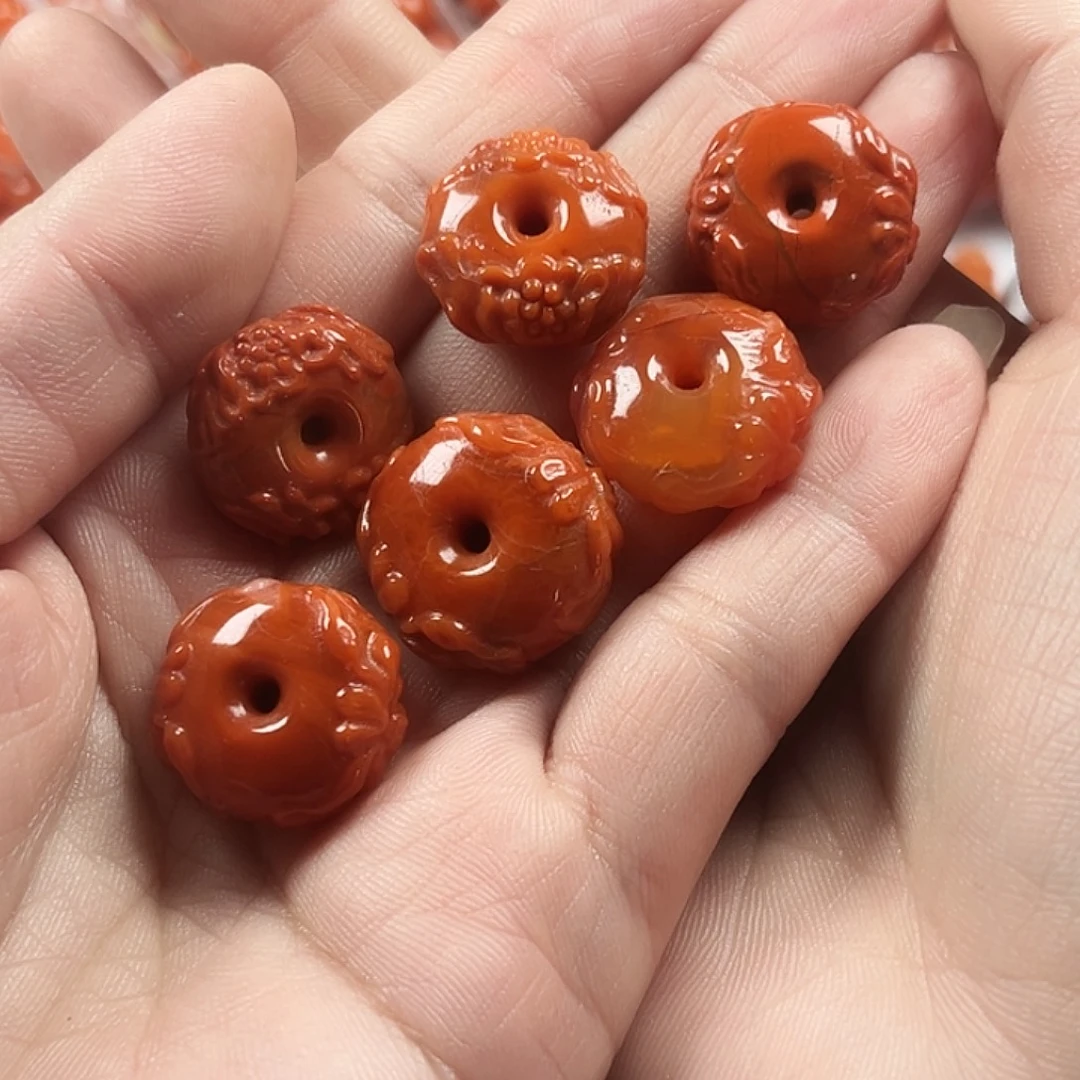 南红玛瑙未镶嵌珠宝奇石拍3发一