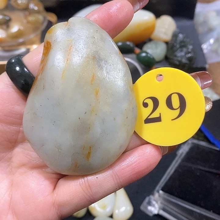 未镶嵌和田玉（糖玉）挂件