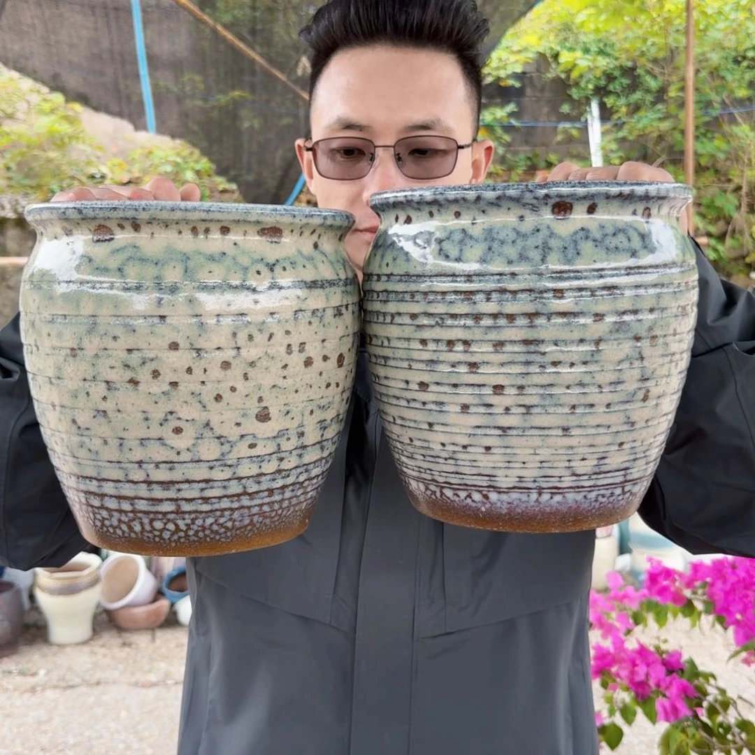 紫砂花盆口20高20（两个镇店之宝A02