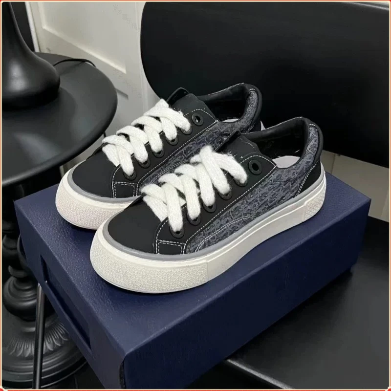 时尚百搭真皮绒面板鞋女鞋帆布鞋提花字母厚底增高系带情侣休闲鞋