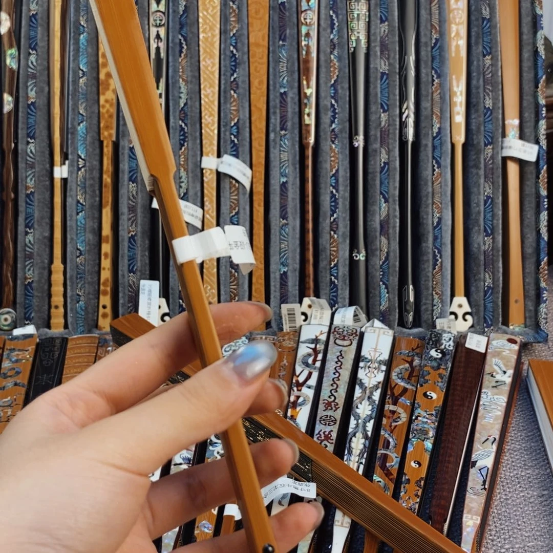 小***路扇子纯手工制作工艺