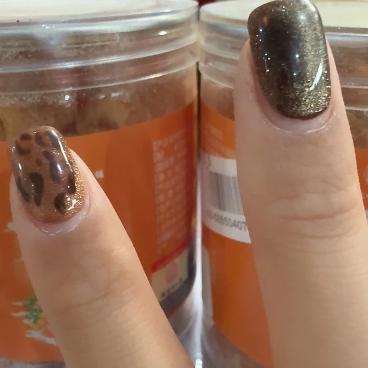 仓储折扣临期破损不退不换看好再拍