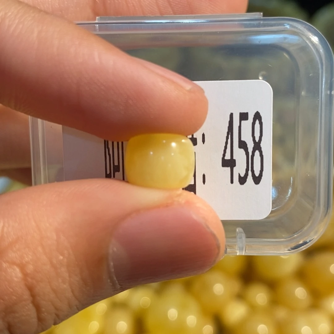 琥珀未镶嵌珠宝奇石458