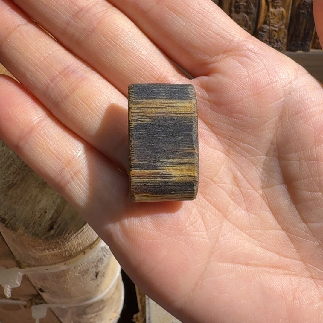 沉香碎屑沉香绿棋楠块料