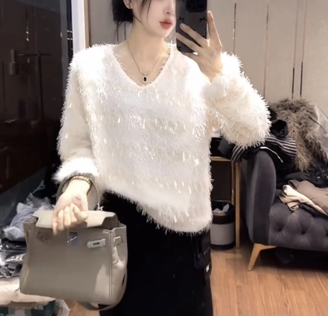 韩版长袖外穿时尚洋气2025秋冬纯色亮片直筒T恤重工流苏打底女