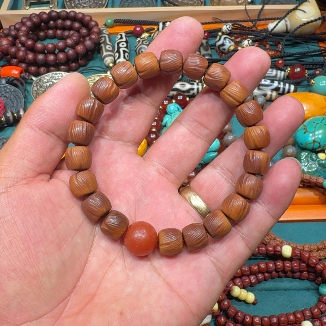 猴头核桃吊坠精品猴头手串