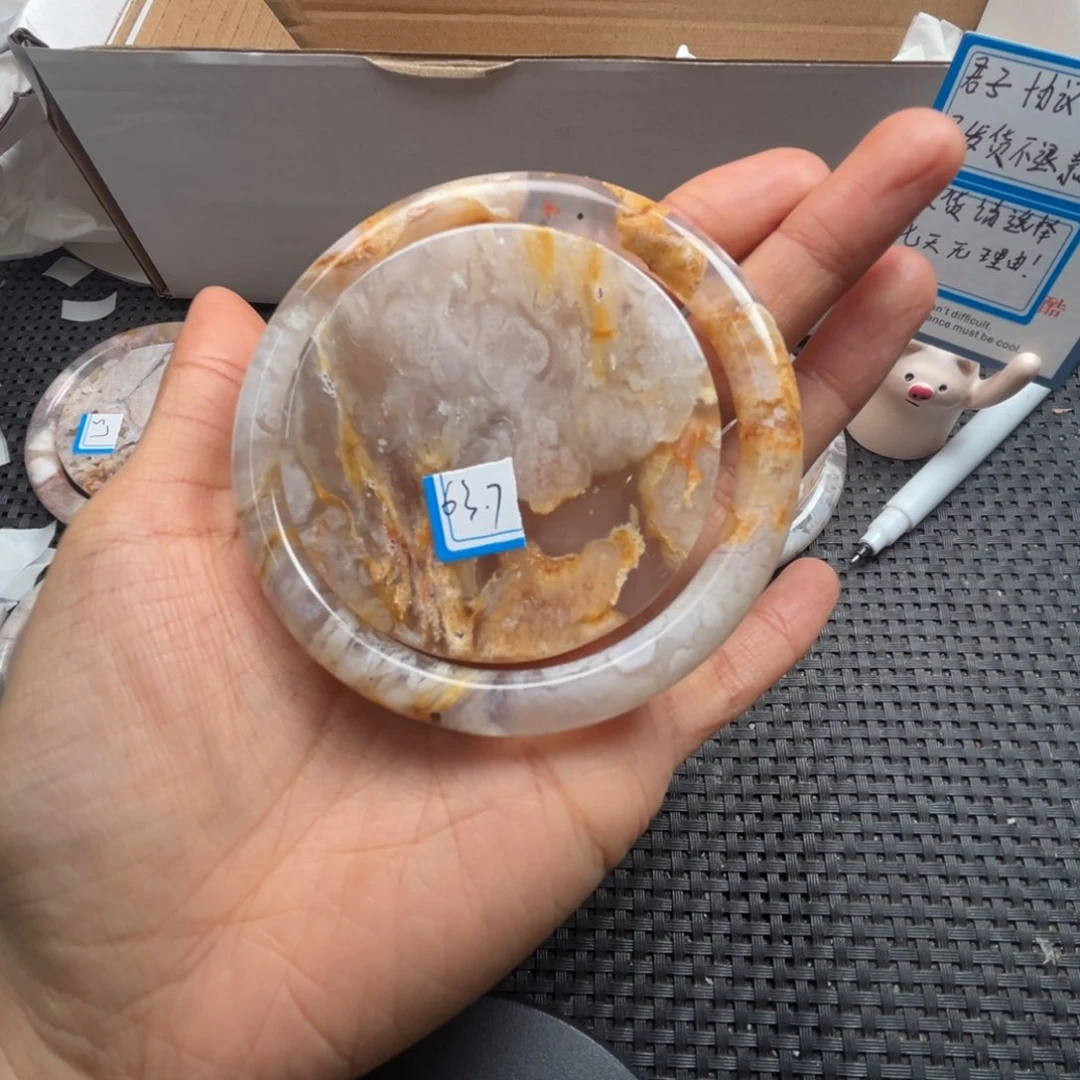 玛瑙/玉髓颈饰未镶嵌f****a