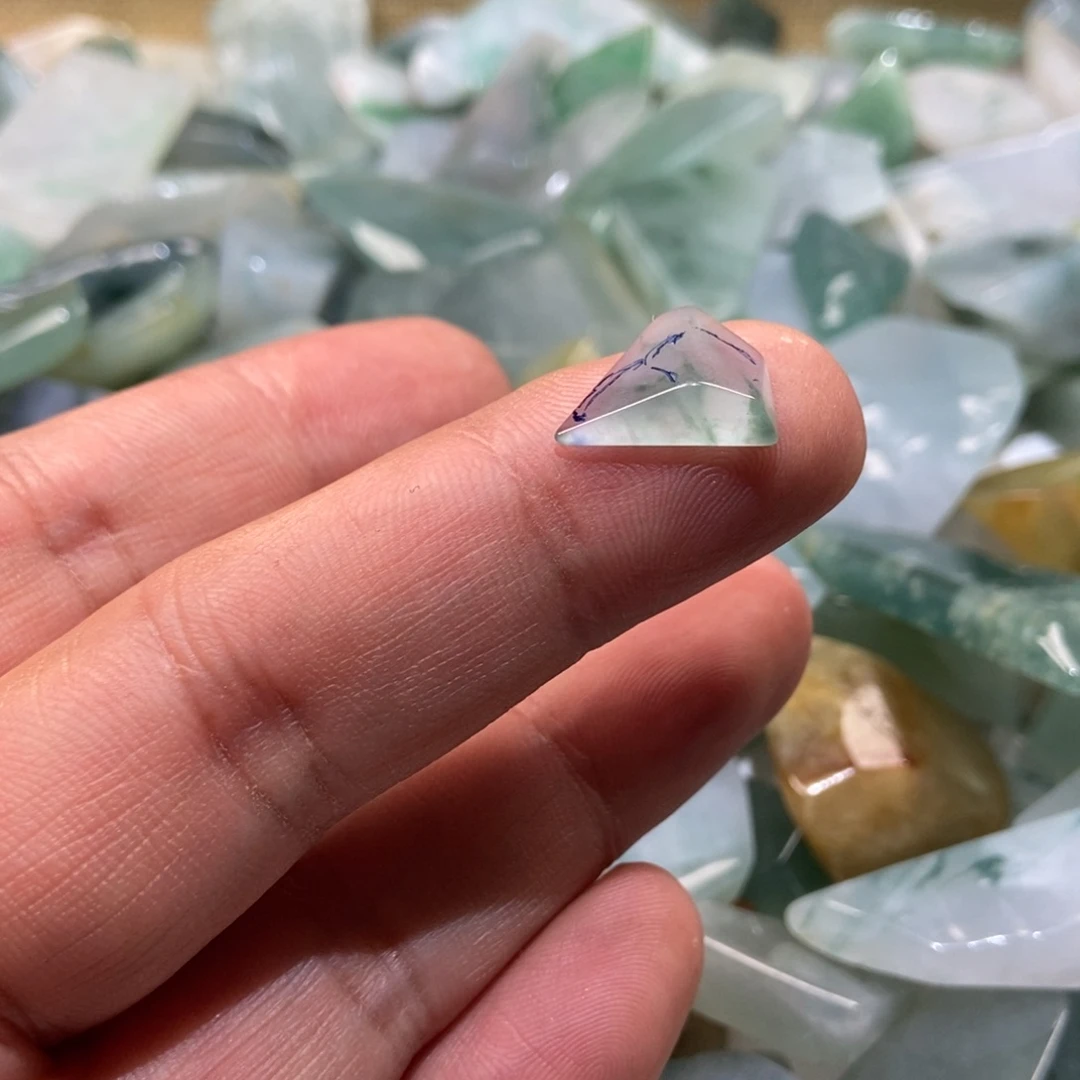 定制翡翠未镶嵌?****n葫芦