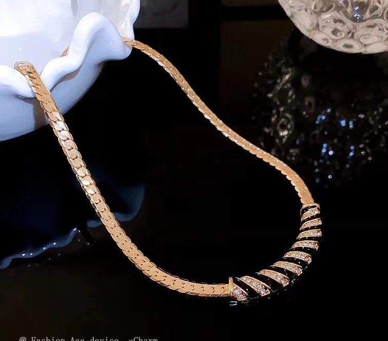 合金项链 锁女欧美ins链子小众个性金色颈链饰品