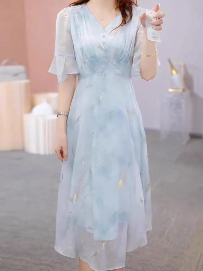 裙子减龄小香风雪纺连衣裙女夏高端气质轻奢高级感冰丝喇叭袖V领