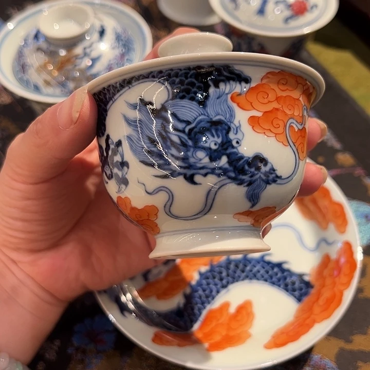 景土造物小霸王龙盖碗