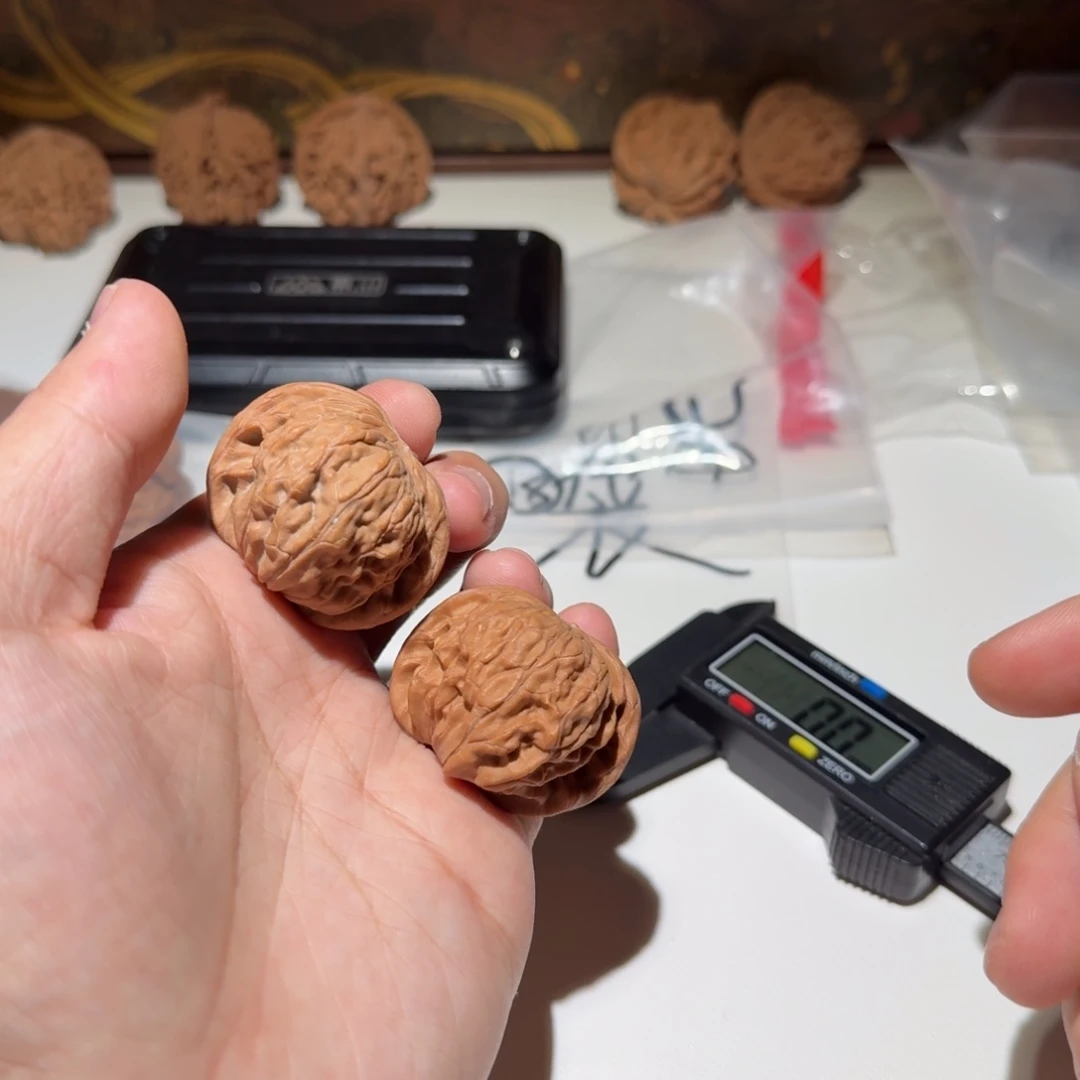 文玩核桃吊坠磨盘