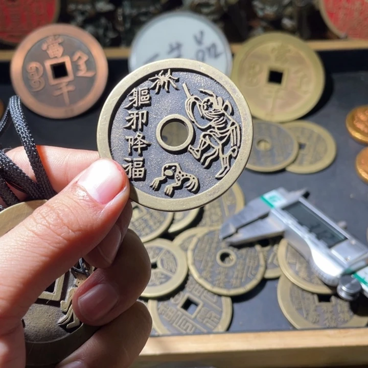 铜现代仿制工艺品