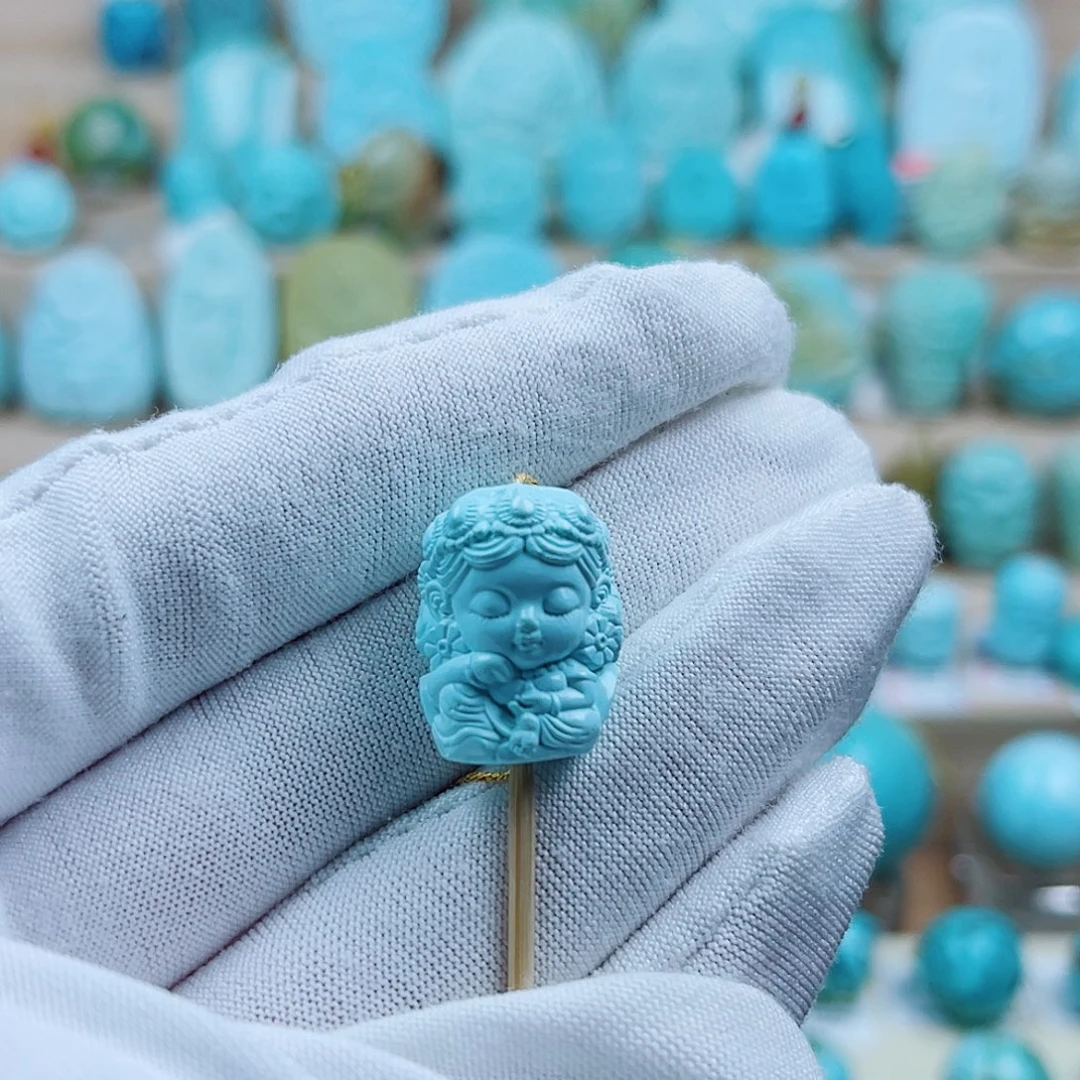 绿松石未镶嵌珠宝奇石