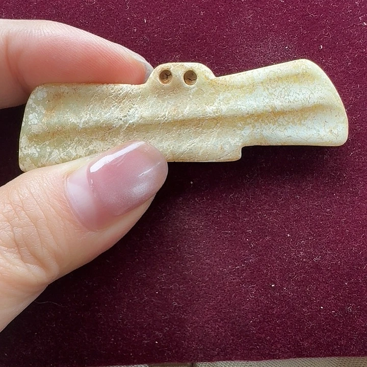 岫岩老玉（透闪石质玉）未镶嵌颈饰