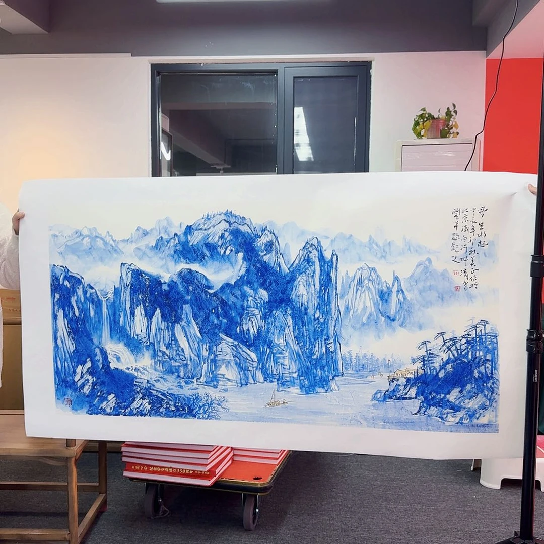 国画多次参加国内外大型展览或