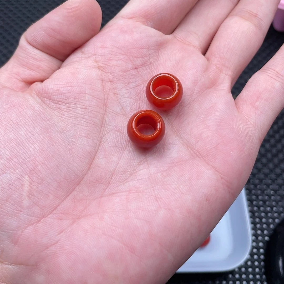 南红玛瑙8*13柿子红跑环圈一组2颗未镶嵌
