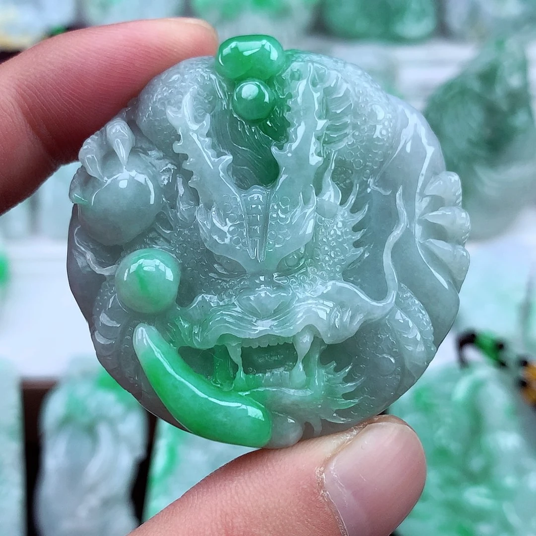 翡翠未镶嵌颈饰翡翠吊坠