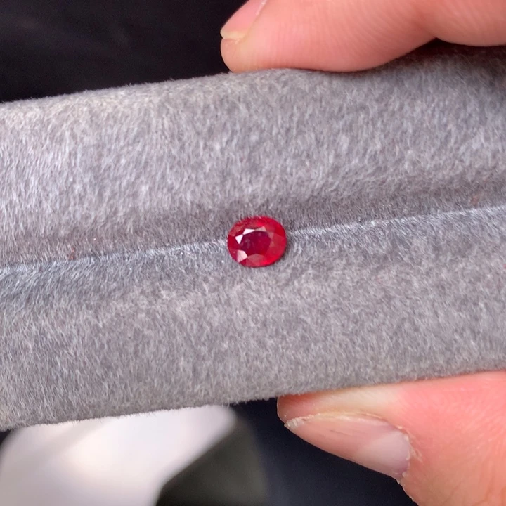 红宝石裸石未镶嵌L****兰