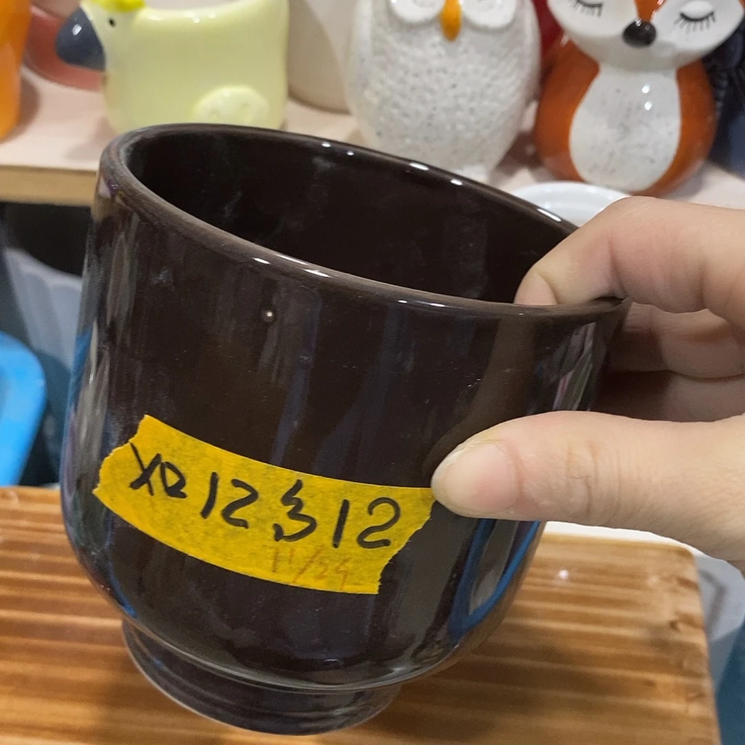 杯子陶盆有孔 瑕疵介意勿拍