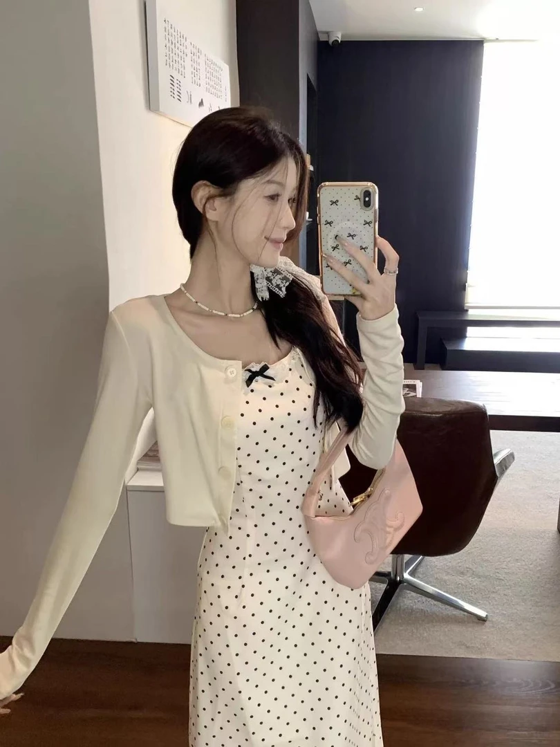 带胸垫吊带蝴蝶结连衣裙子女温柔气质2025新款早春季小个子长裙女