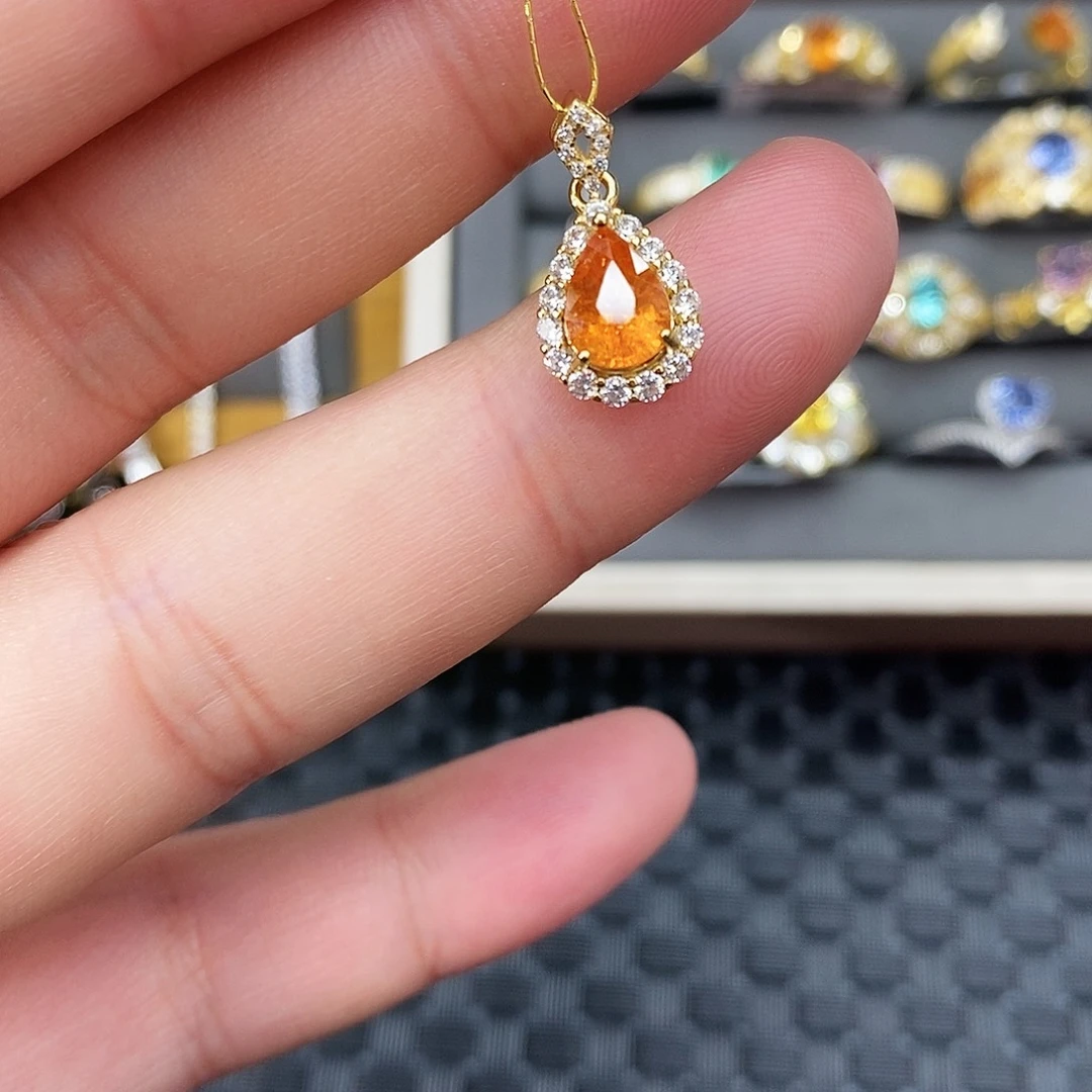 石榴石吊坠(赠链)银S925镶嵌