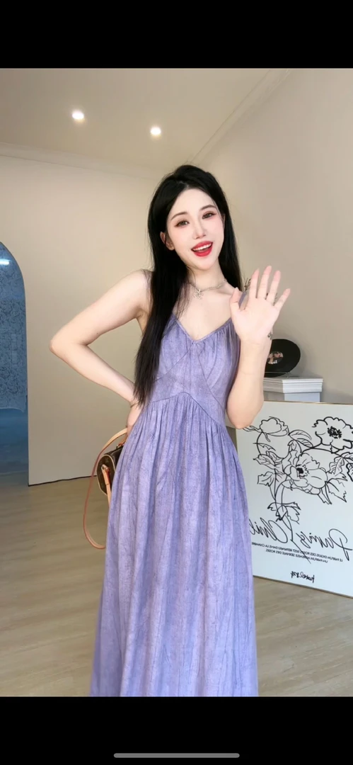 2025夏季法式温柔风紫色时尚吊带小众甜美初恋显瘦收腰法式长裙