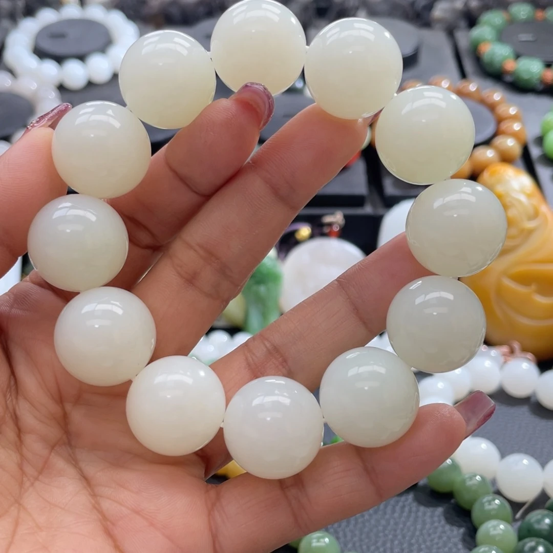 和田玉手串未镶嵌