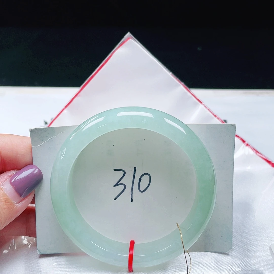 翡翠未镶嵌手镯缅甸翡翠55+