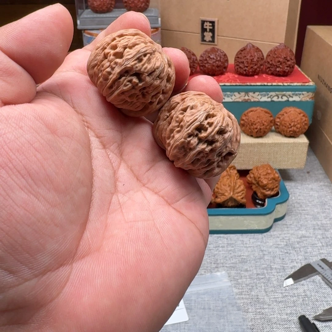 文玩核桃把件汉高楼100328