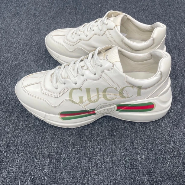 95新 GUCCI/古驰 Rhyton 老爹鞋象牙白41码98新公价9200