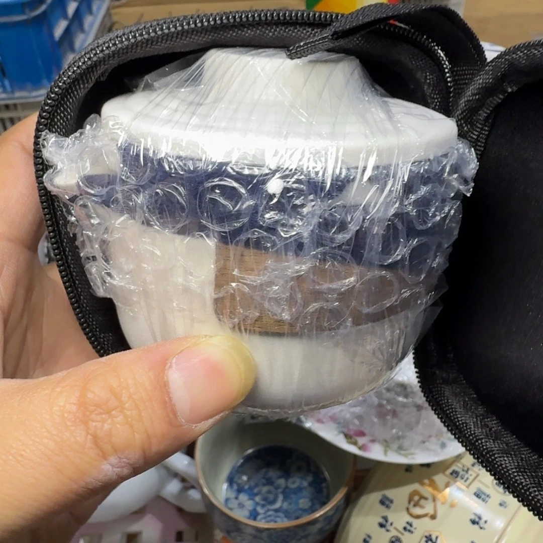 微瑕疵介意勿拍陶瓷器皿X967