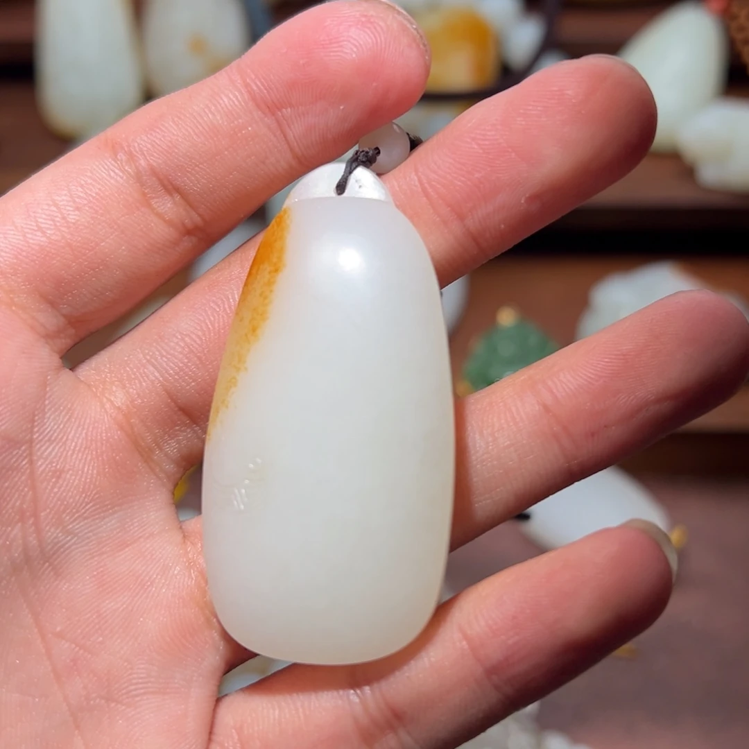 风***浪颈饰未镶嵌和田玉