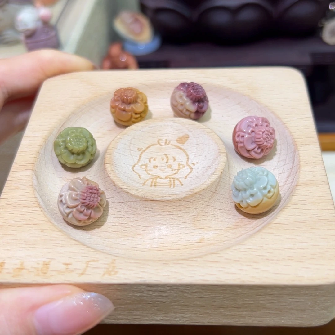 石英质玉未镶嵌颈饰a****亿