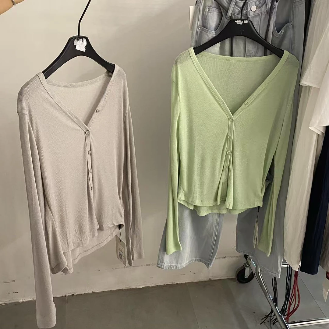 【ARONG阿荣家】上衣06196-银灰果绿-F