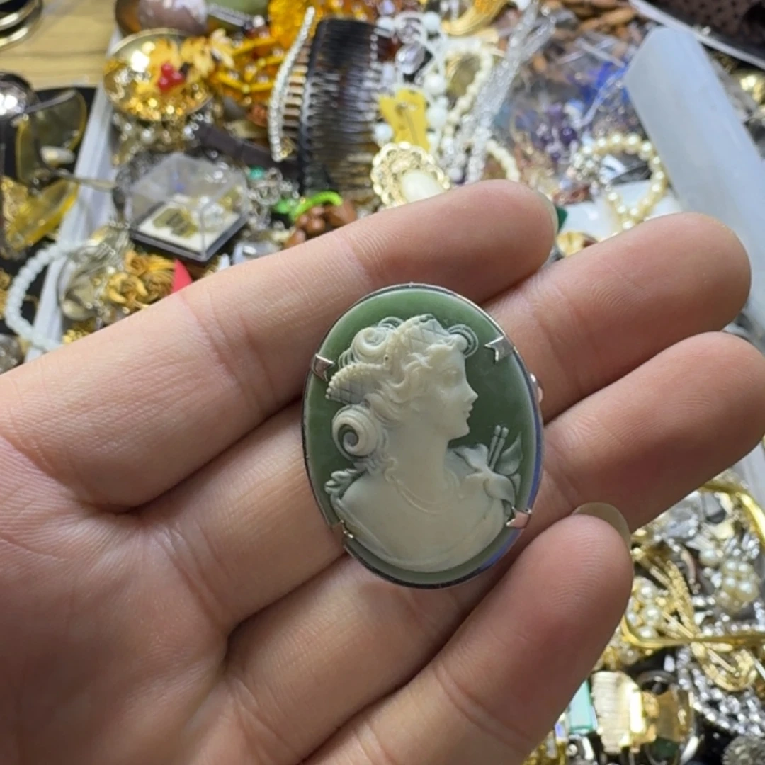 白***熊花岗石纯铜锡合金纯铜