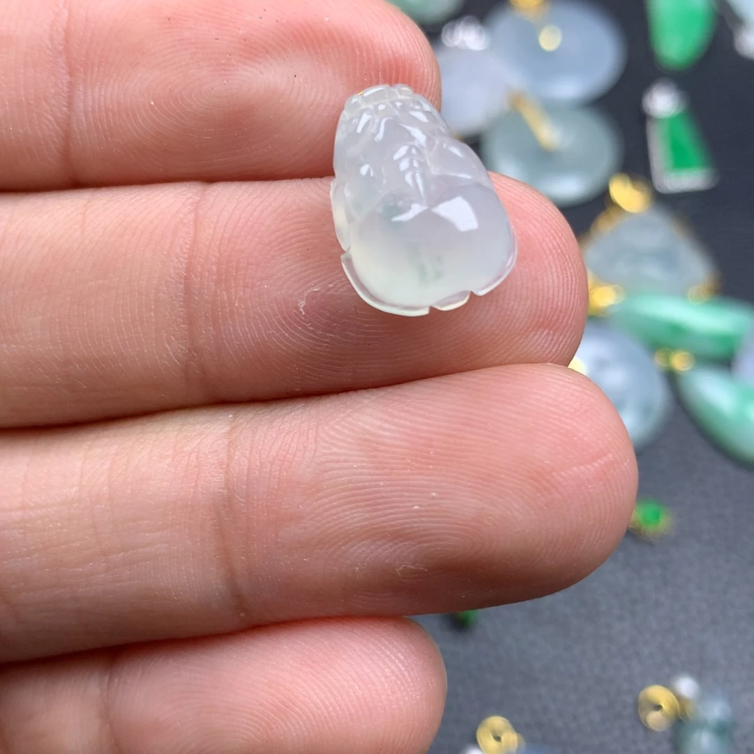 【闪购商品】翡翠18K金镶嵌颈饰翡翠