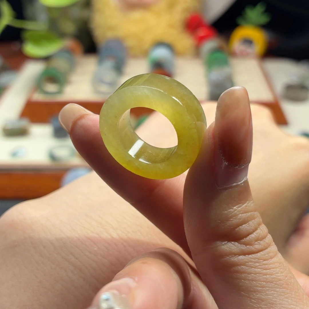 未镶嵌定制翡翠冰黄7-11.5#