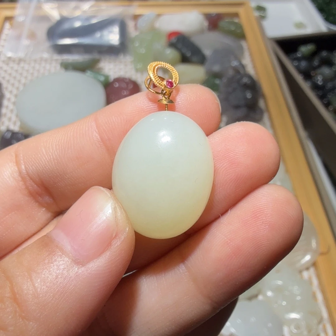 *****和田玉未镶嵌珠宝奇石