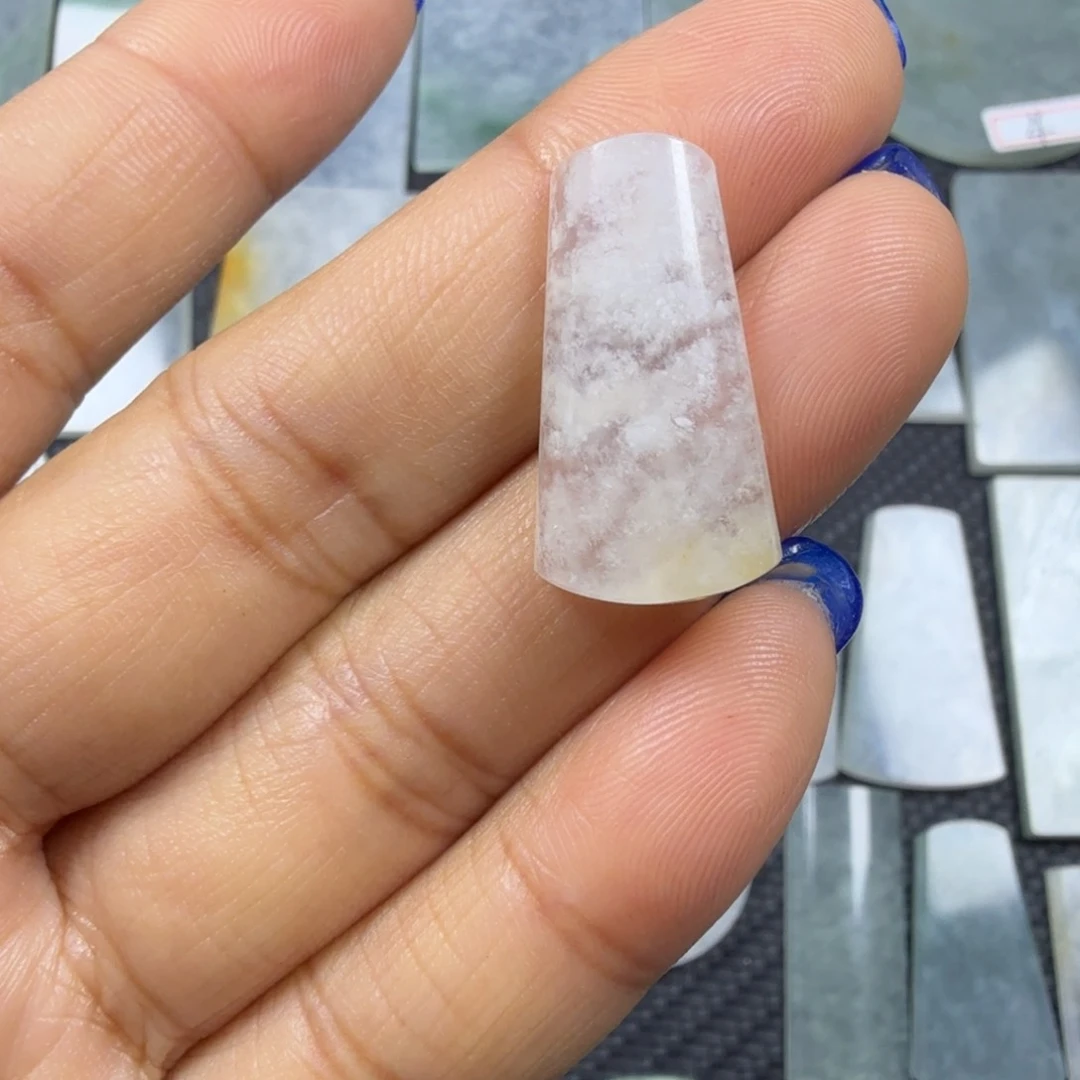 翡翠颈饰未镶嵌厚*天然缅甸a货翡翠