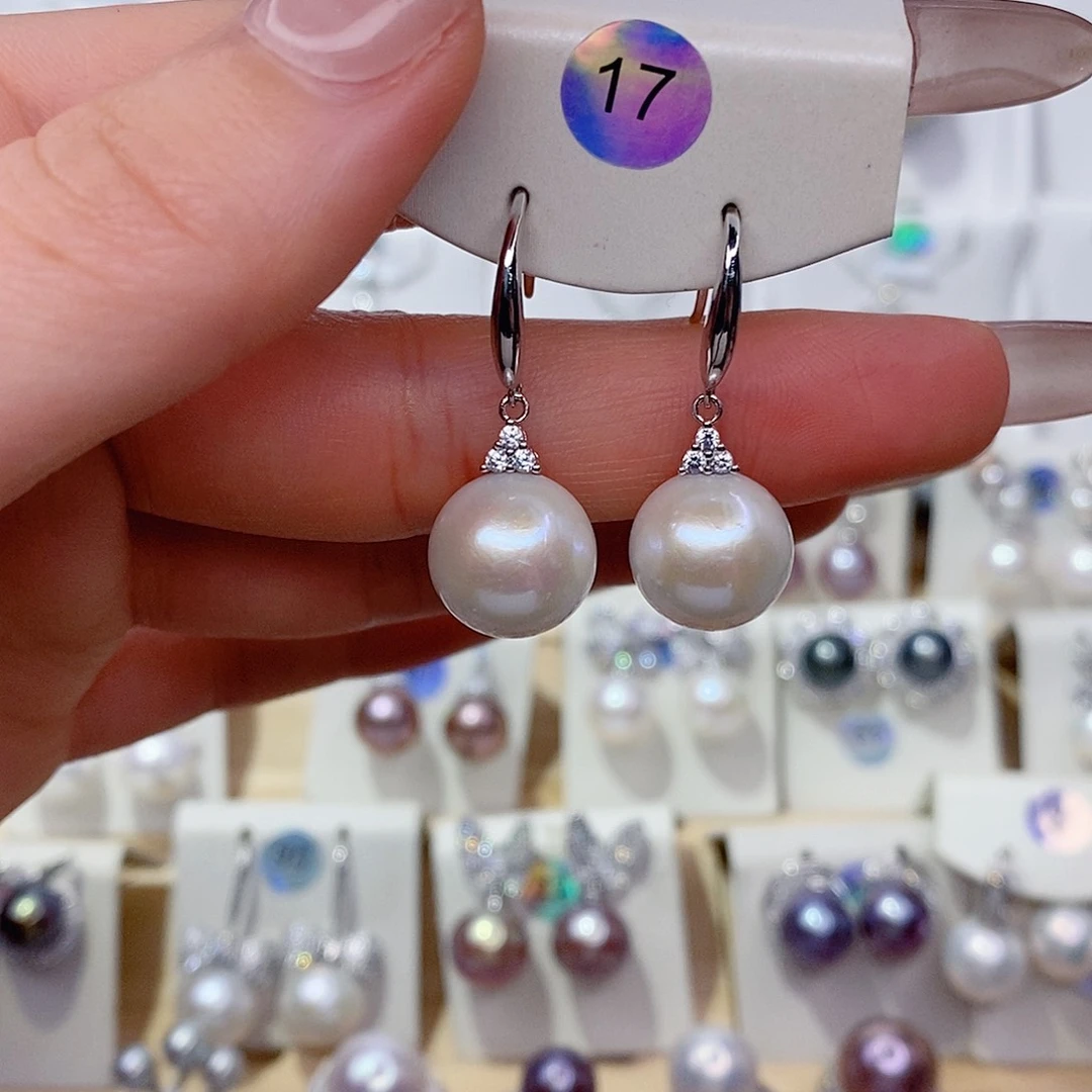 未镶嵌淡水珍珠耳饰