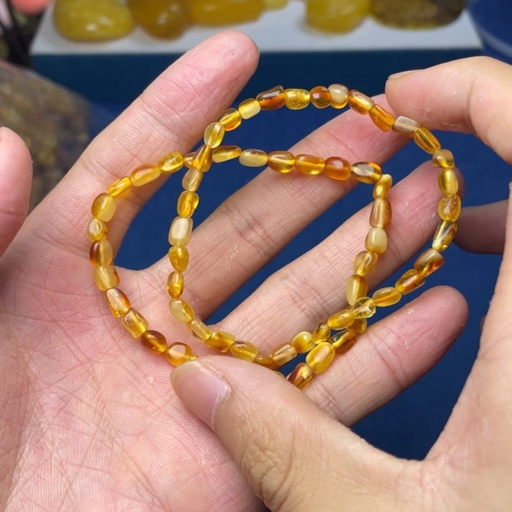 未镶嵌琥珀珠宝奇石