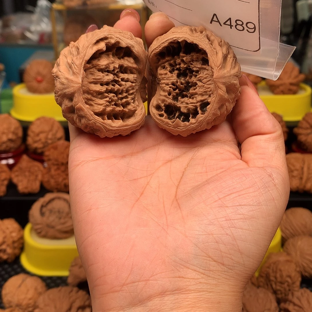 南***叔文玩核桃吊坠聚宝盆48A489