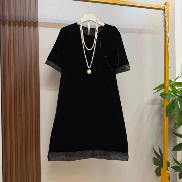 新款大码女装时尚气质新中式宽松显瘦丝绒连衣裙