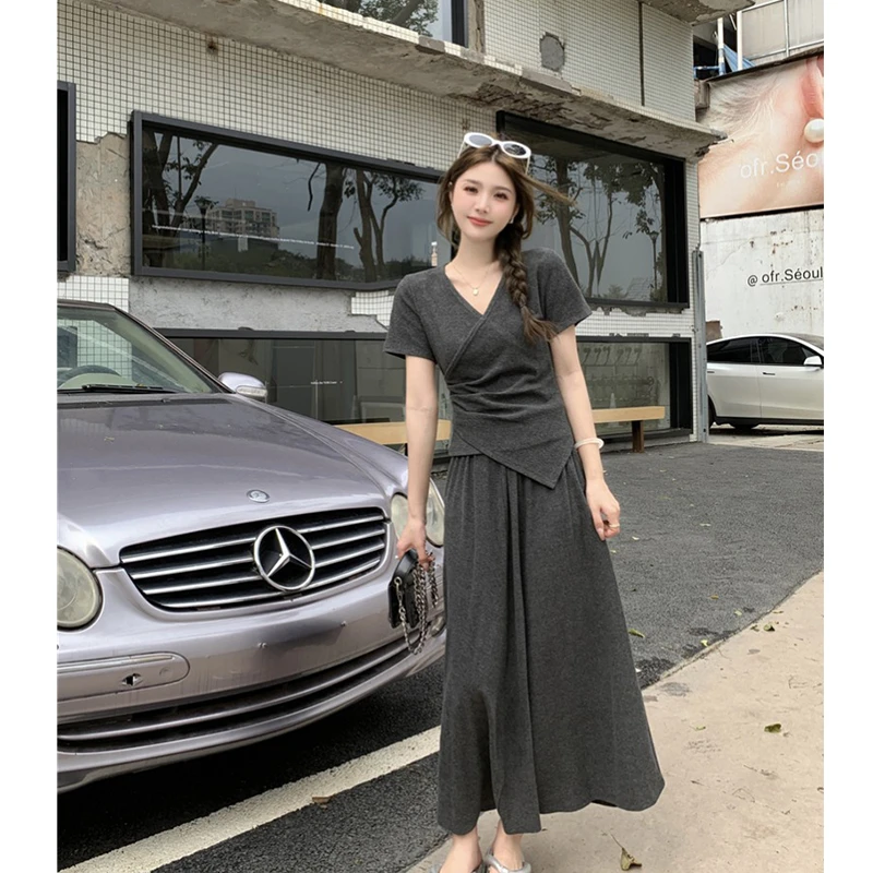 2025夏季大码女装新款时尚修身显瘦遮肉休闲短袖上衣＋半身裙套装