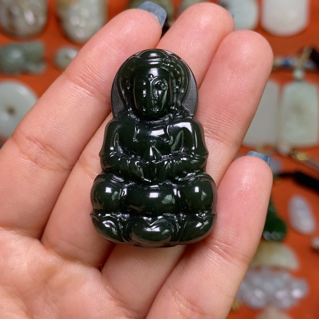 和田玉未镶嵌颈饰