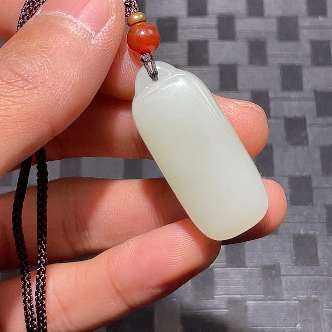 和田玉吊坠7未镶嵌