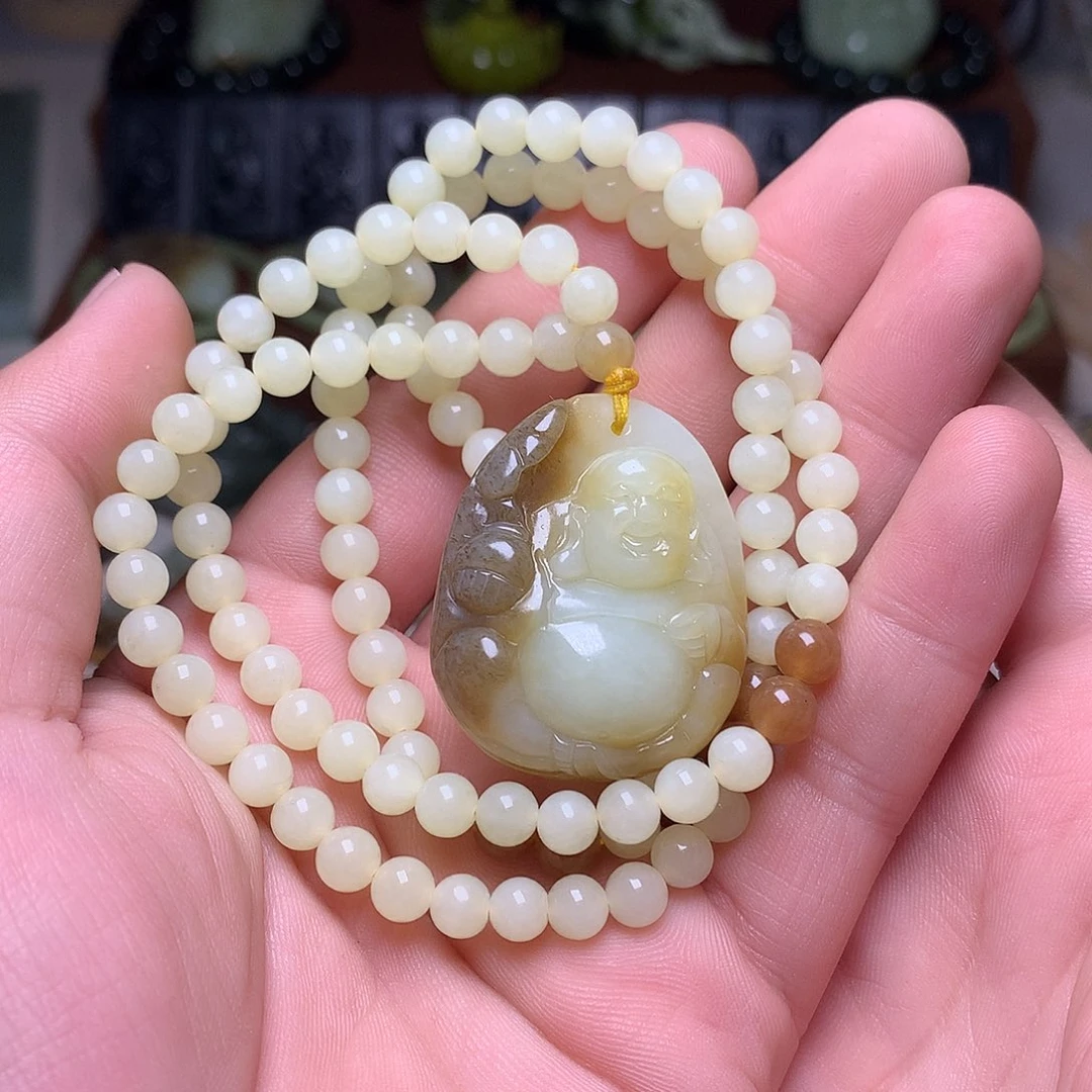 颈饰未镶嵌和田玉